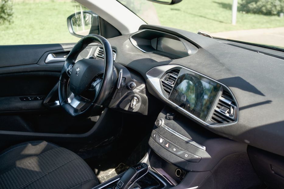 Продам Peugeot 308 2021 года в Львове