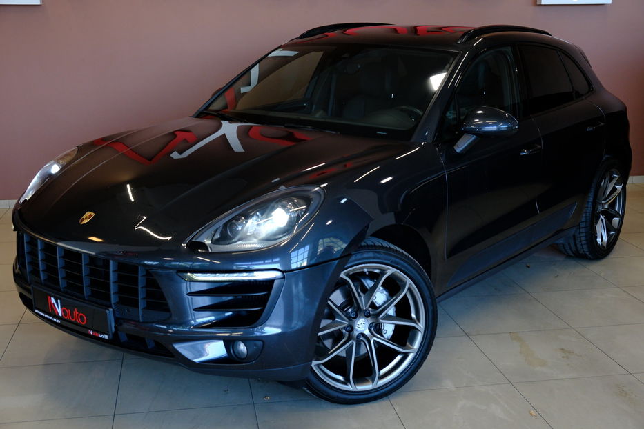 Продам Porsche Macan 2017 года в Одессе