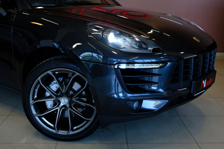 Продам Porsche Macan 2017 года в Одессе