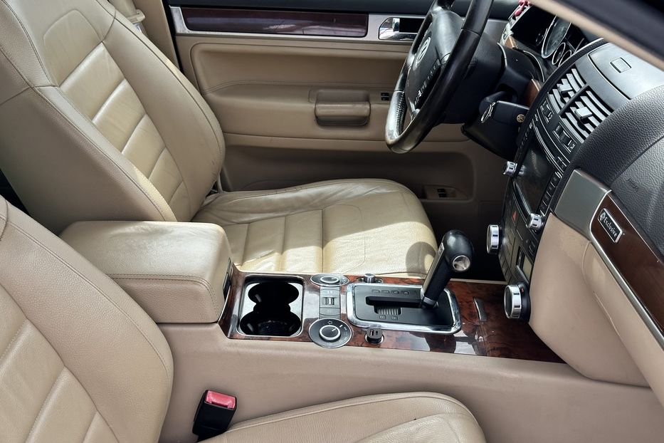 Продам Volkswagen Touareg 2009 года в Луцке