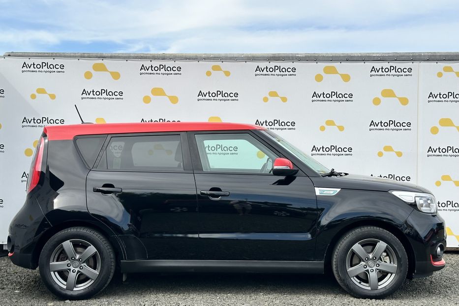 Продам Kia Soul 27 квт 2016 года в Луцке