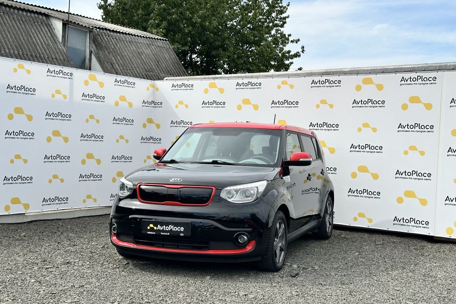 Продам Kia Soul 27 квт 2016 года в Луцке