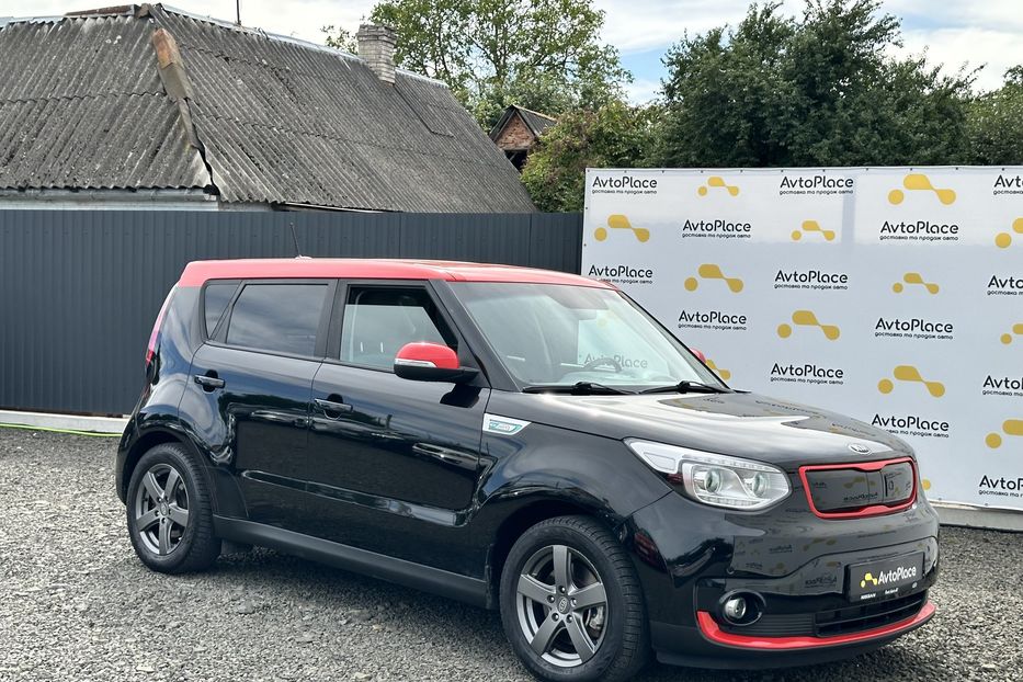 Продам Kia Soul 27 квт 2016 года в Луцке