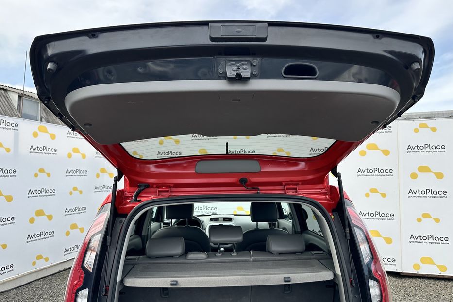 Продам Kia Soul 27 квт 2016 года в Луцке
