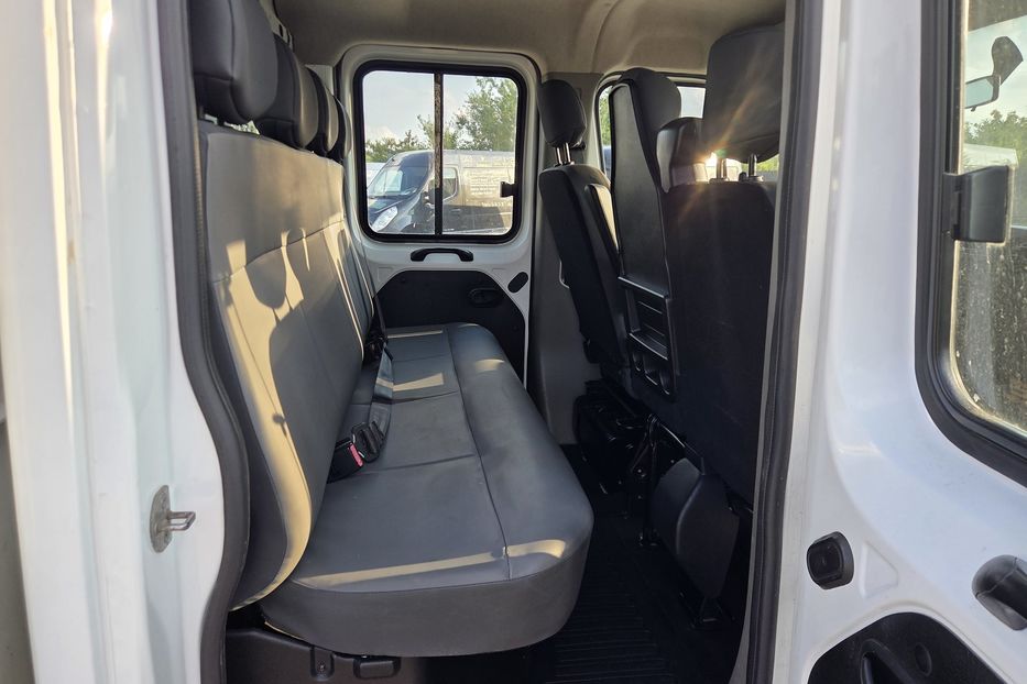 Продам Renault Master груз. 2016 года в Львове