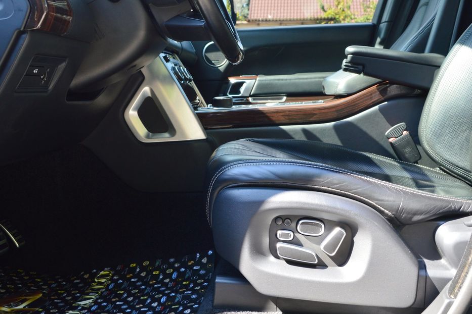 Продам Land Rover Range Rover 2013 года в Одессе