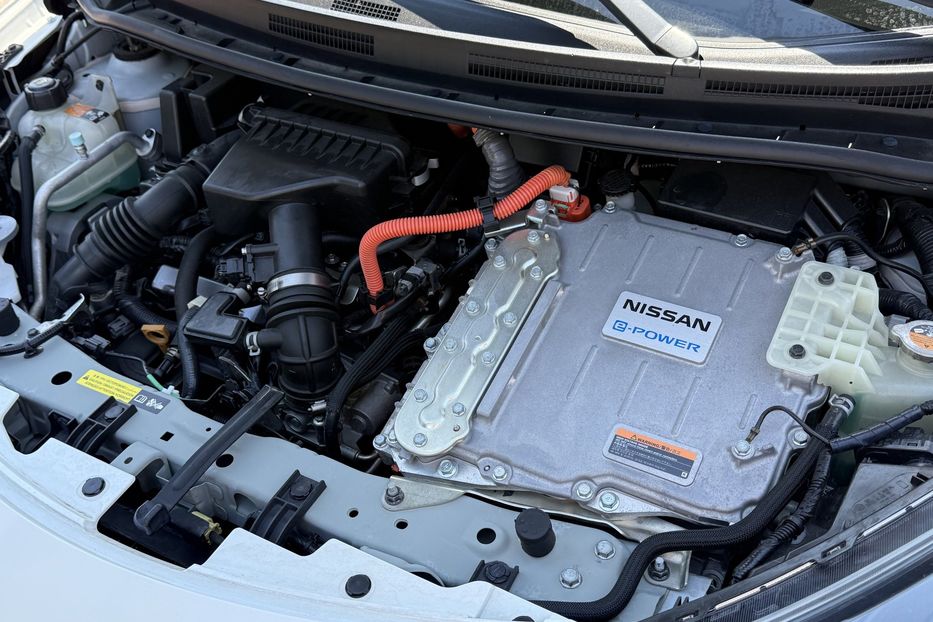 Продам Nissan Note E-power Nismo 2018 года в Одессе