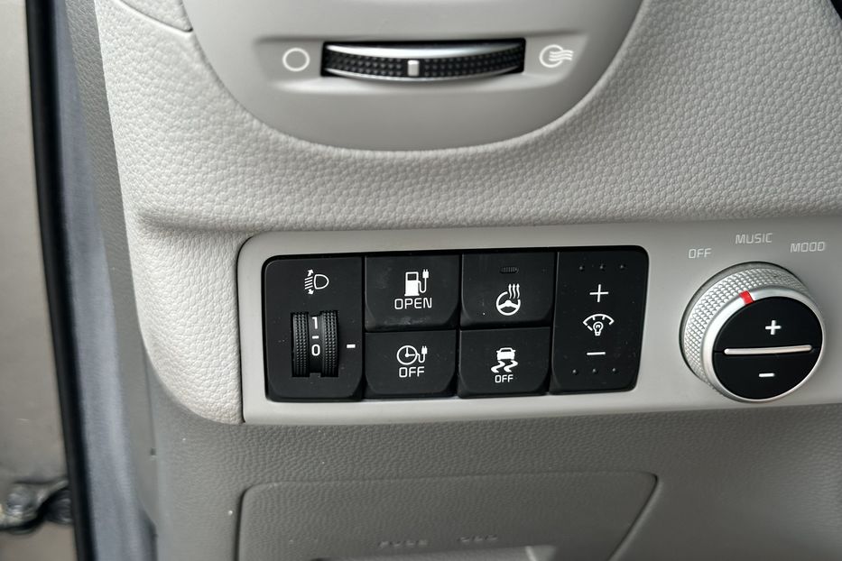 Продам Kia Soul 27 квт 2015 года в Луцке