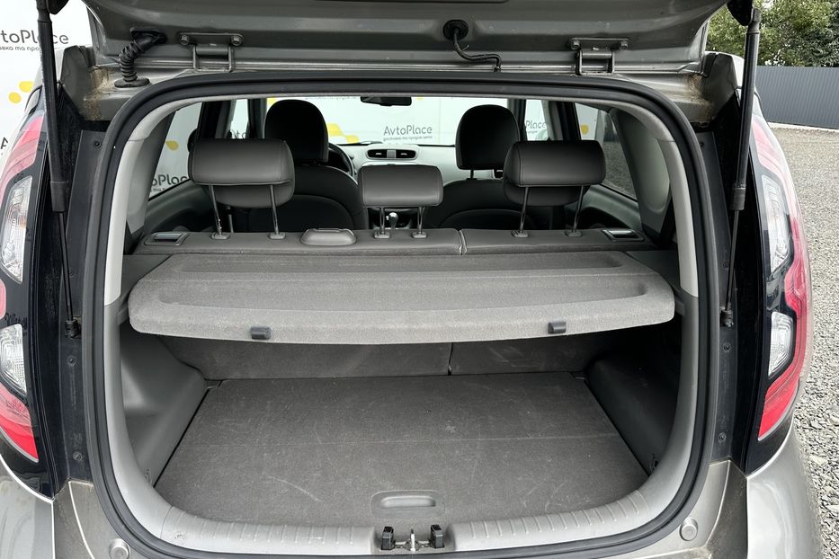 Продам Kia Soul 27 квт 2015 года в Луцке