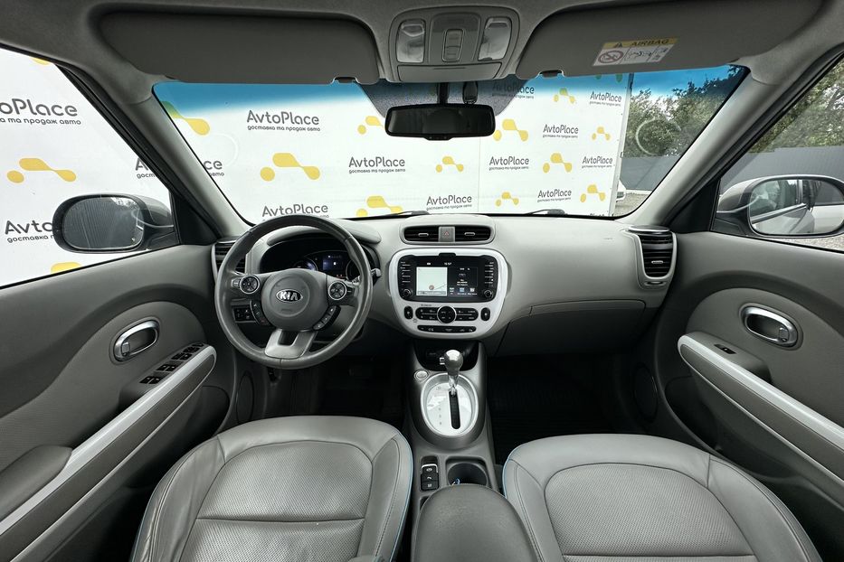 Продам Kia Soul 27 квт 2015 года в Луцке