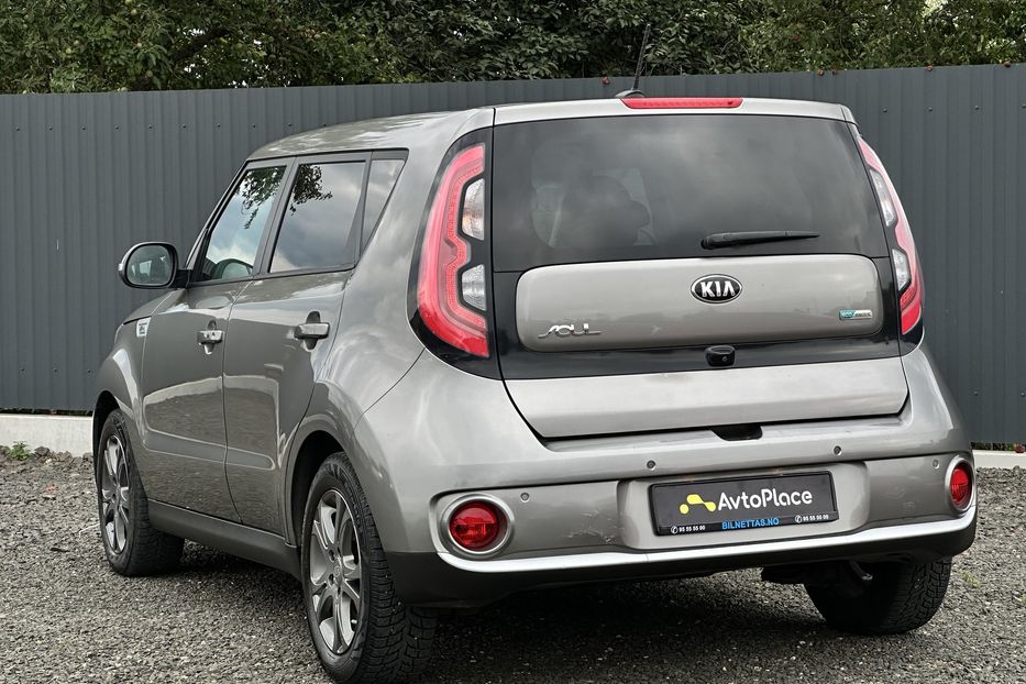 Продам Kia Soul 27 квт 2015 года в Луцке