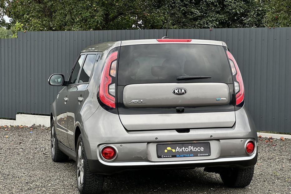 Продам Kia Soul 27 квт 2015 года в Луцке