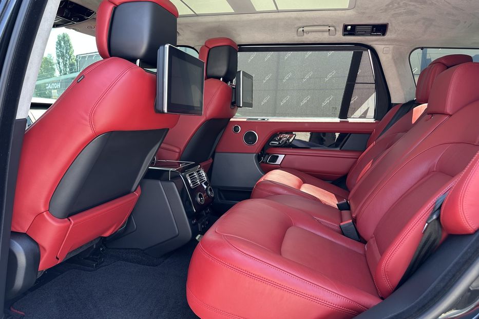 Продам Land Rover Range Rover Long Autobiography 2020 года в Киеве