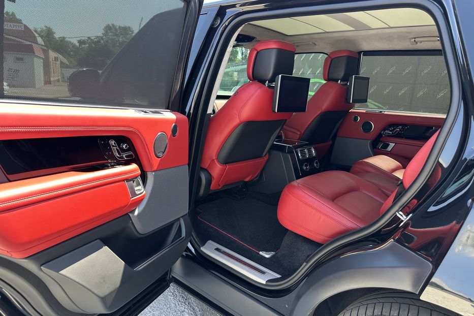 Продам Land Rover Range Rover Long Autobiography 2020 года в Киеве