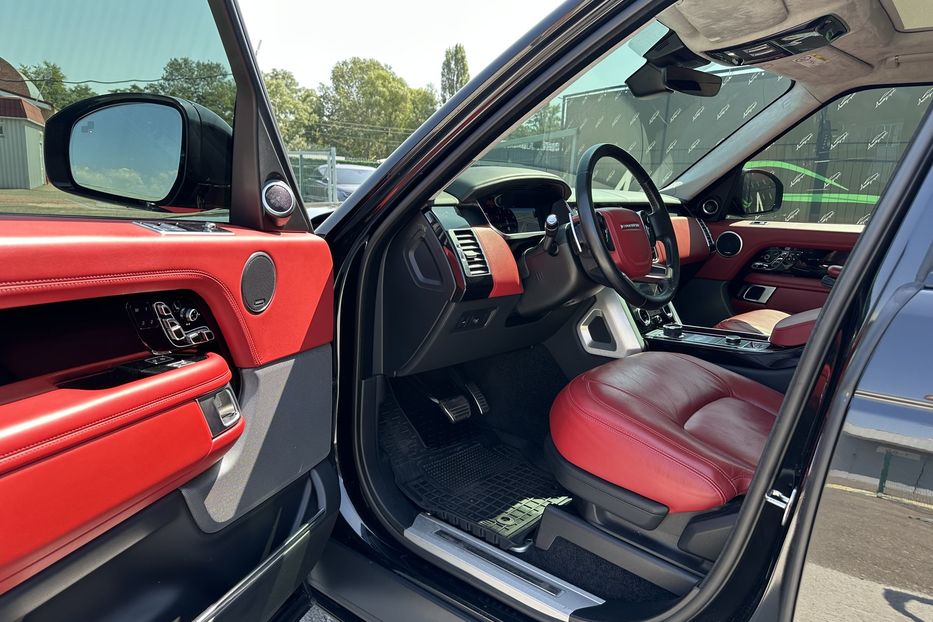 Продам Land Rover Range Rover Long Autobiography 2020 года в Киеве