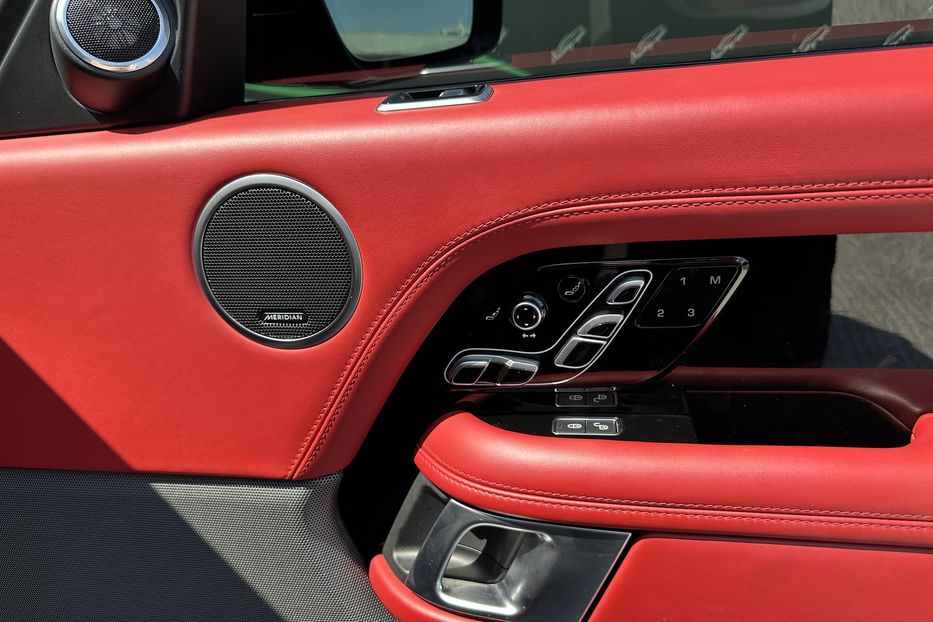 Продам Land Rover Range Rover Long Autobiography 2020 года в Киеве