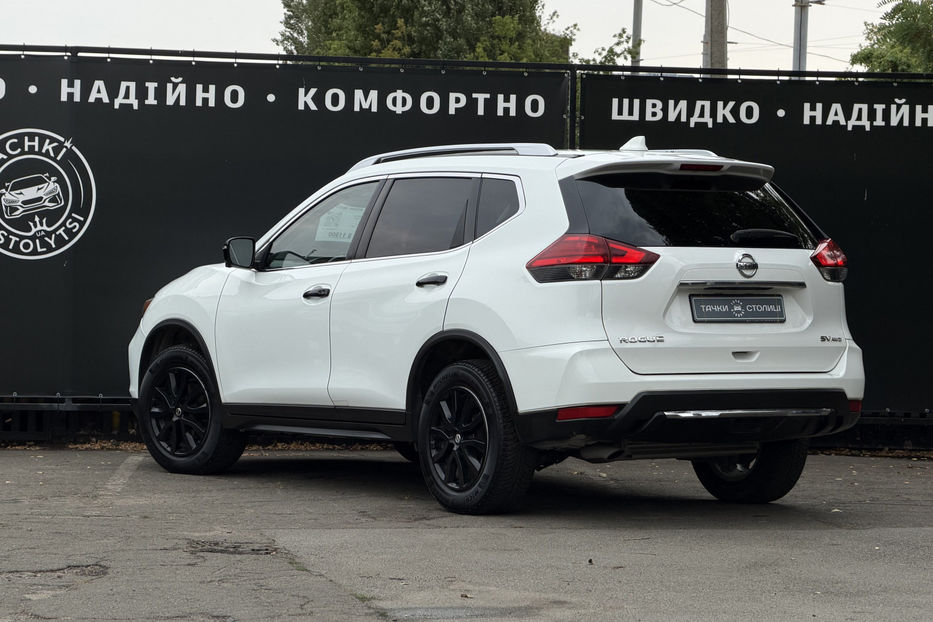 Продам Nissan Rogue 2.5 CVT (170 к.с.) 4WD  •  SV 2017 года в Киеве