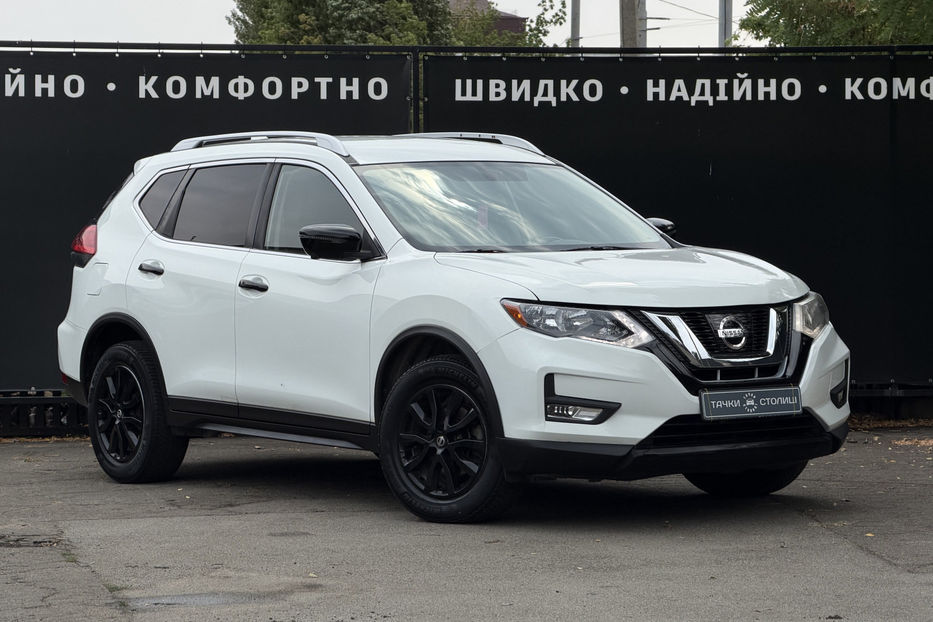 Продам Nissan Rogue 2.5 CVT (170 к.с.) 4WD  •  SV 2017 года в Киеве