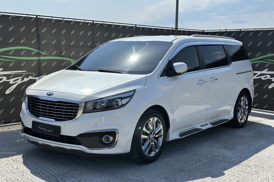 Продам Kia Carnival 2.2diesel 2016 года в Киеве