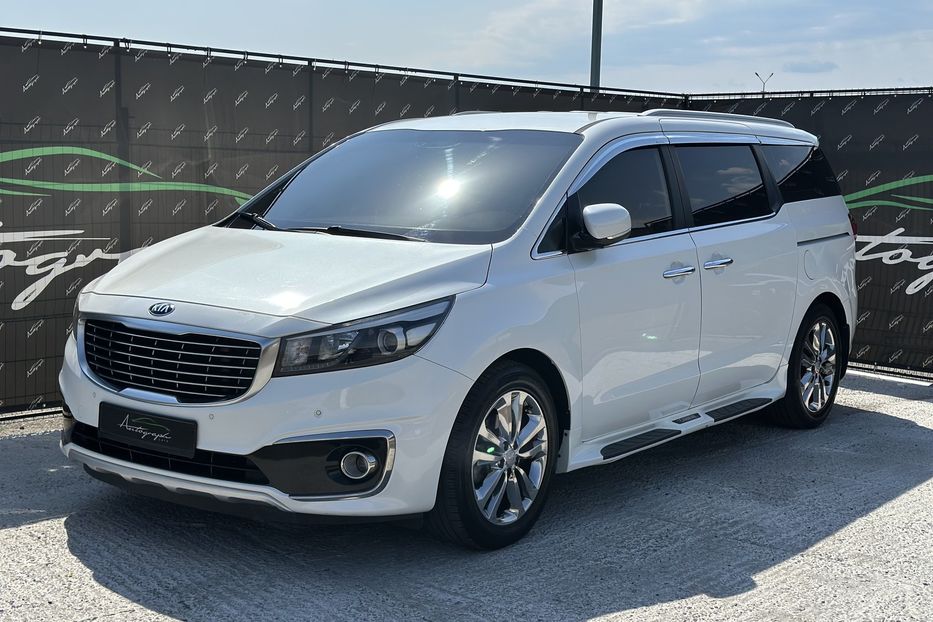 Продам Kia Carnival 2.2diesel 2016 года в Киеве