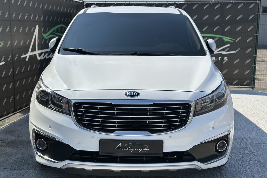 Продам Kia Carnival 2.2diesel 2016 года в Киеве