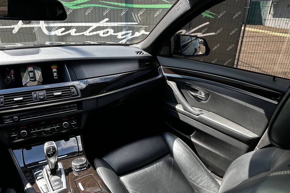 Продам BMW 535 M paket 2015 года в Киеве