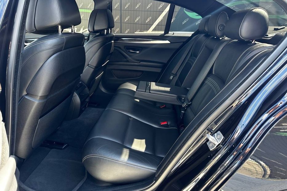 Продам BMW 535 M paket 2015 года в Киеве