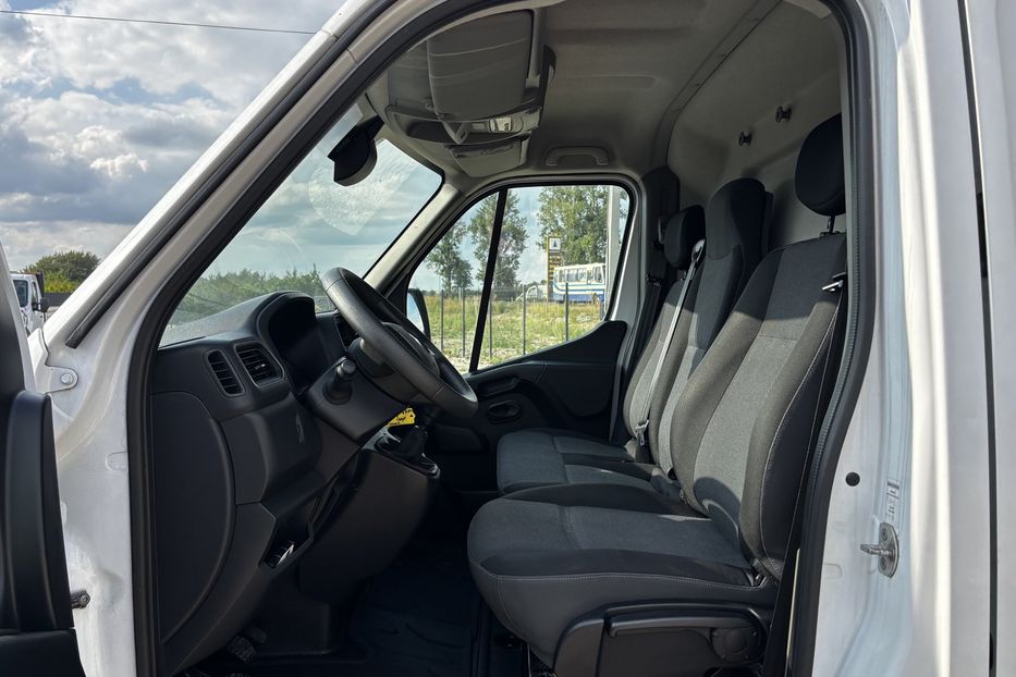 Продам Renault Master груз. 2021 года в Львове