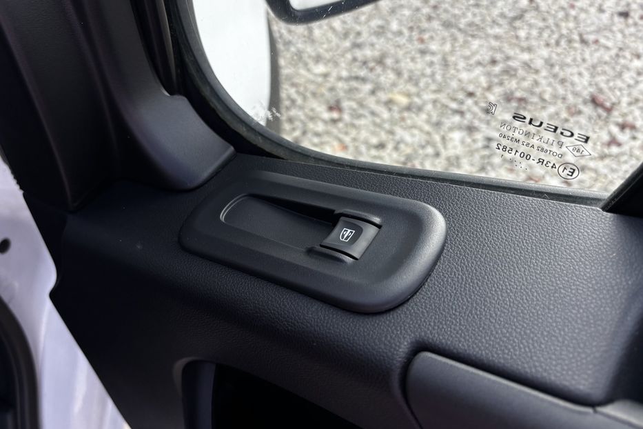 Продам Renault Master груз. 2021 года в Львове