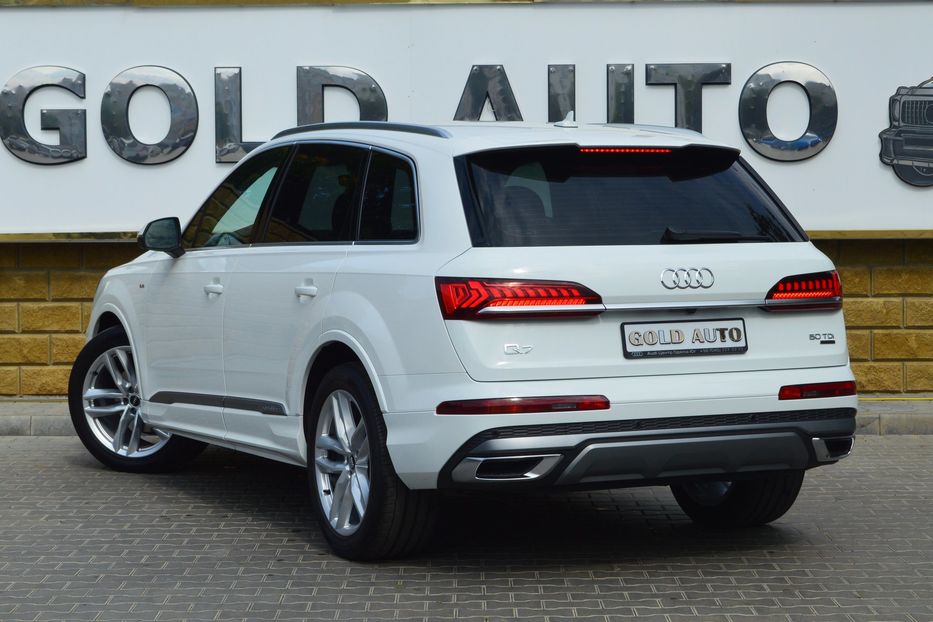 Продам Audi Q7 2023 года в Одессе