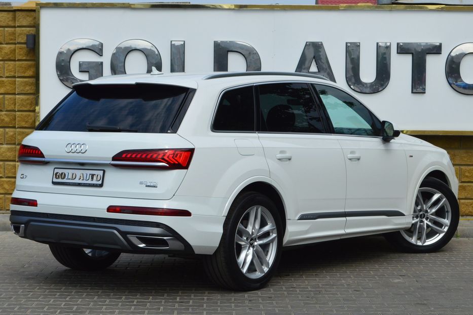 Продам Audi Q7 2023 года в Одессе