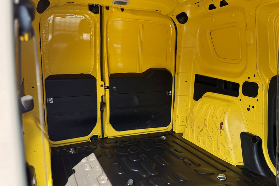 Продам Fiat Doblo груз. 1.3D MT (75 к.с.)   2012 года в Киеве