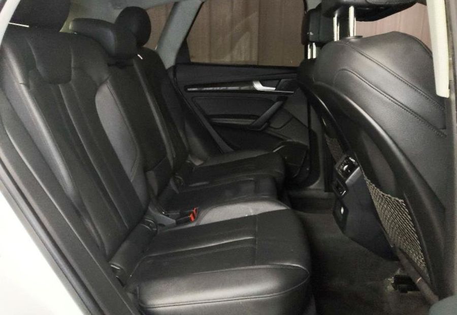 Продам Audi Q5 Prestige  0217 2018 года в Львове