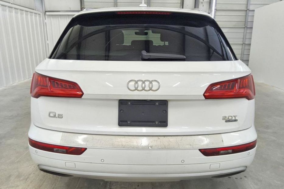 Продам Audi Q5 Prestige  0217 2018 года в Львове