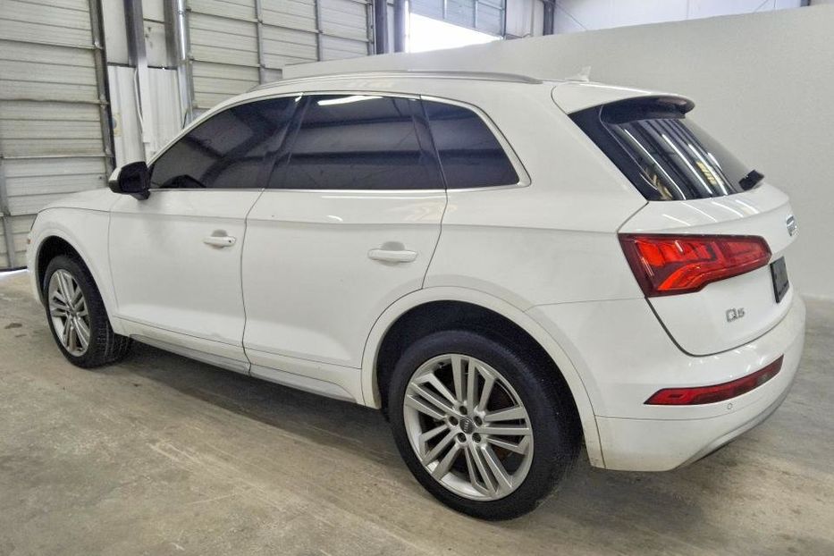Продам Audi Q5 Prestige  0217 2018 года в Львове