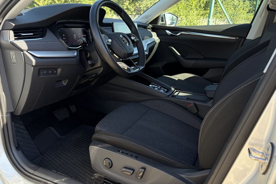 Продам Skoda Octavia А8 2.0 TDI 150к. FULL LED 2022 года в Львове