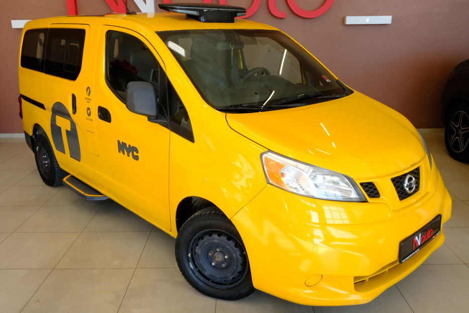 Продам Nissan NV 200 2014 года в Одессе