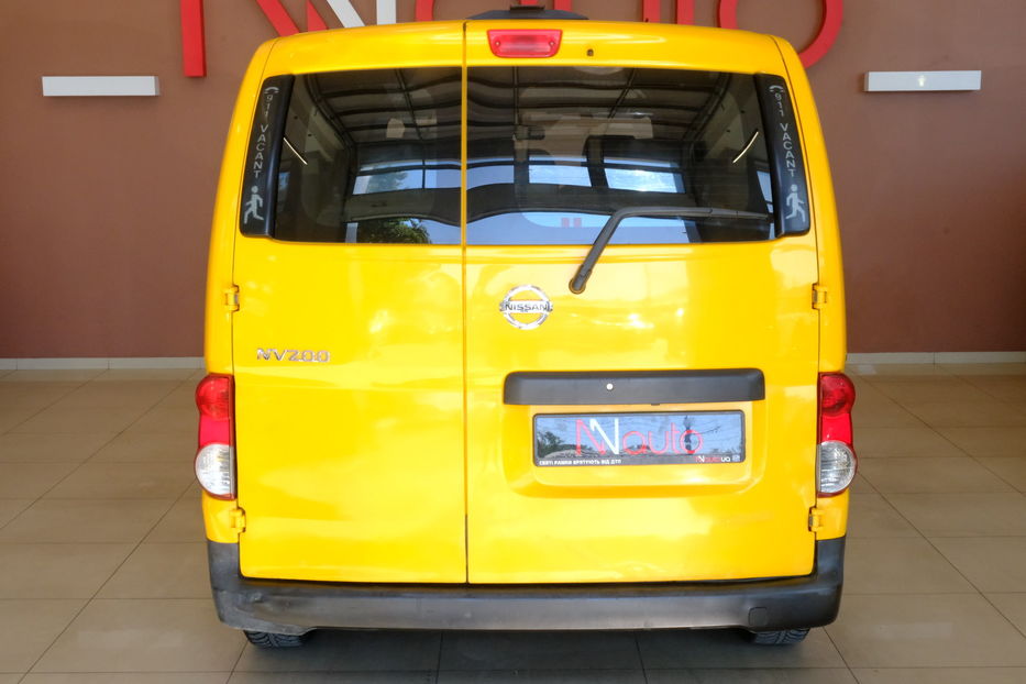 Продам Nissan NV 200 2014 года в Одессе