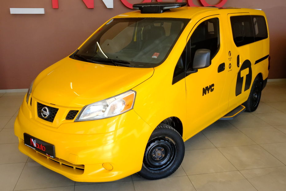 Продам Nissan NV 200 2014 года в Одессе