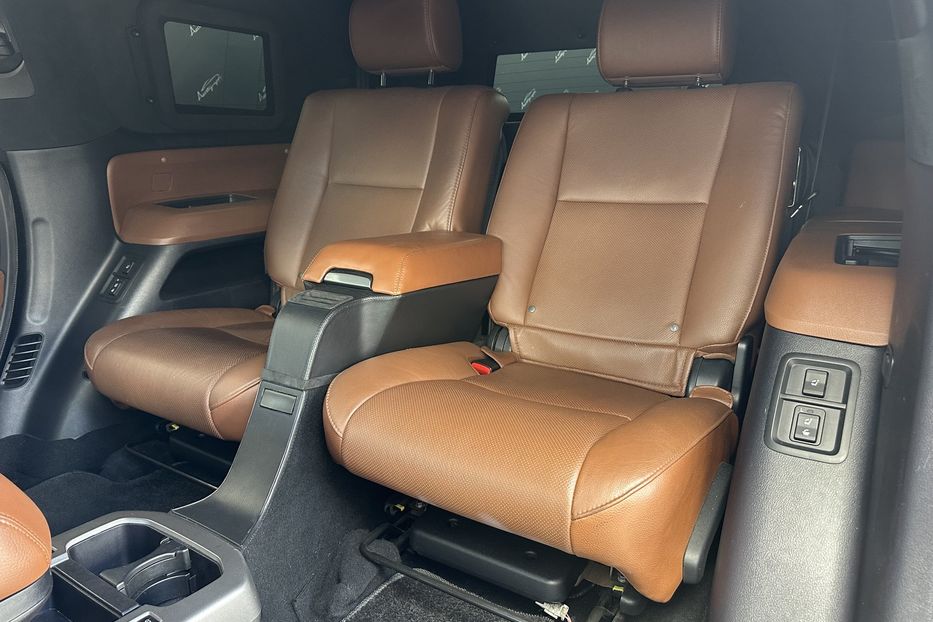Продам Toyota Sequoia Armored B6 2014 года в Киеве