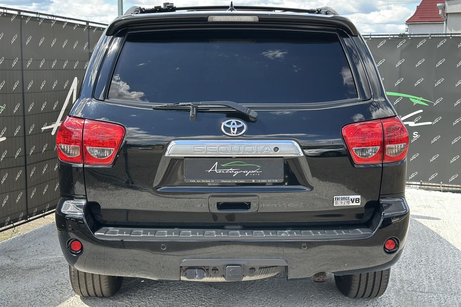 Продам Toyota Sequoia Armored B6 2014 года в Киеве