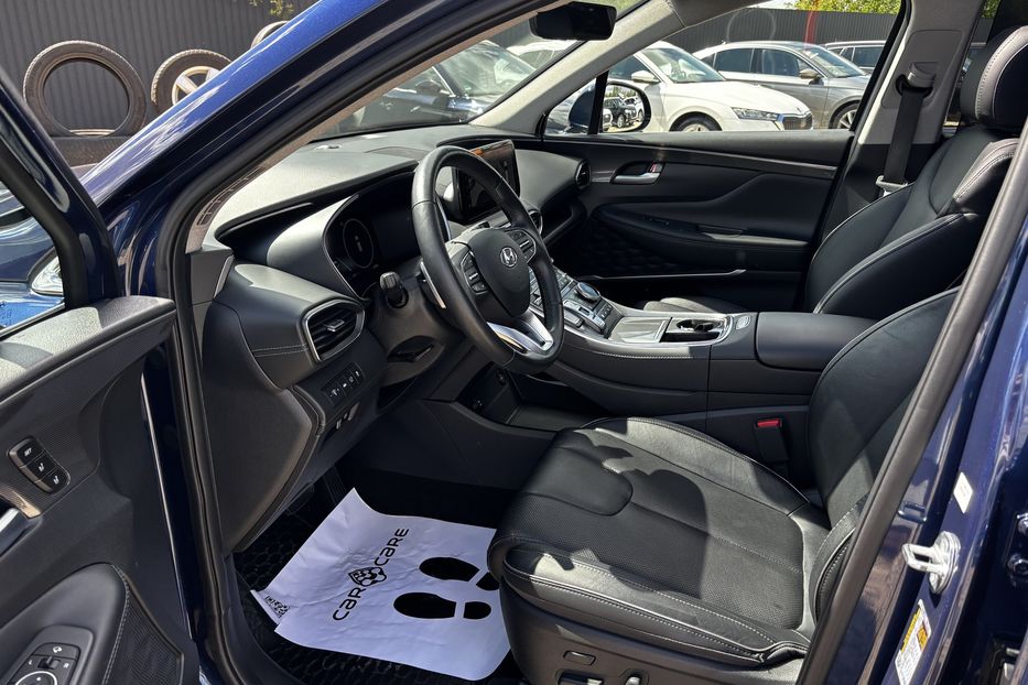 Продам Hyundai Santa FE Turbo 2023 года в Львове