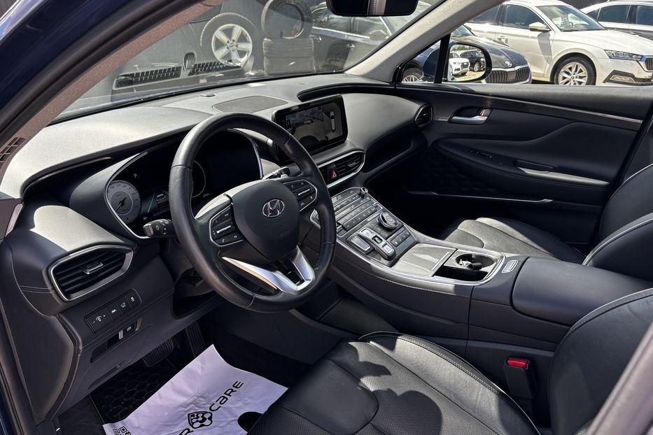 Продам Hyundai Santa FE Turbo 2023 года в Львове