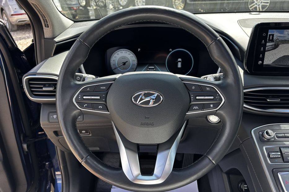 Продам Hyundai Santa FE Turbo 2023 года в Львове