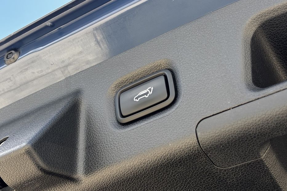Продам Hyundai Santa FE Turbo 2023 года в Львове