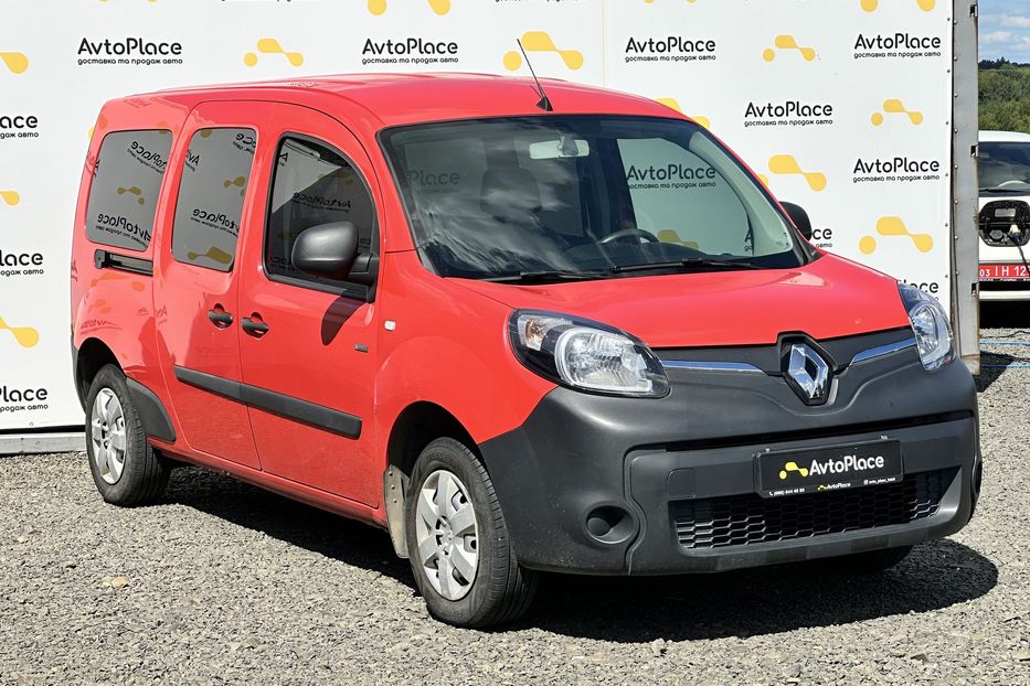 Продам Renault Kangoo пасс. 33 квт 2020 года в Луцке