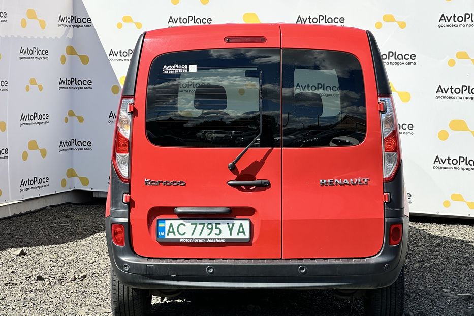 Продам Renault Kangoo пасс. 33 квт 2020 года в Луцке