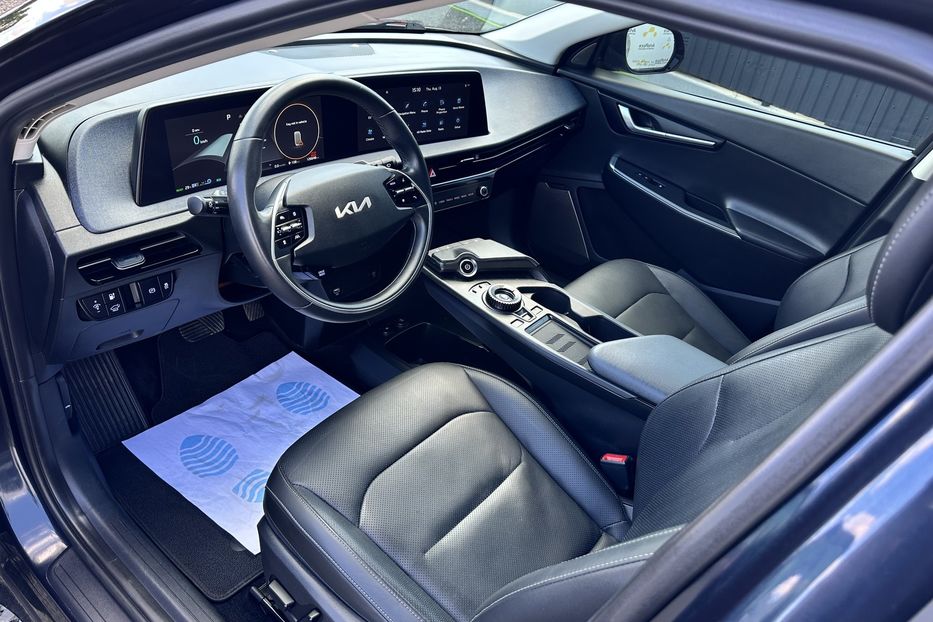 Продам Kia EV6 77 квт 2022 года в Луцке