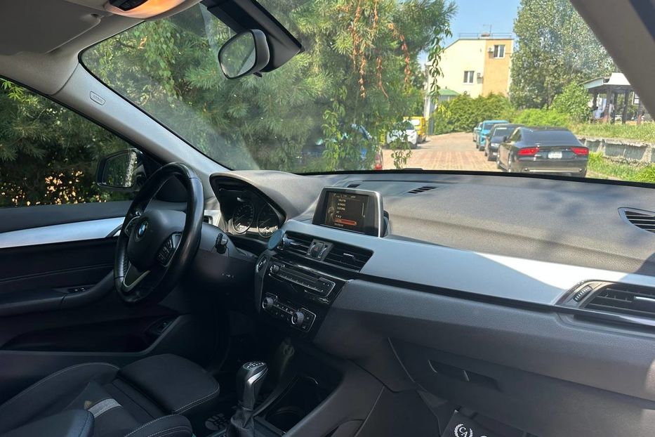 Продам BMW X1 2017 года в Черновцах