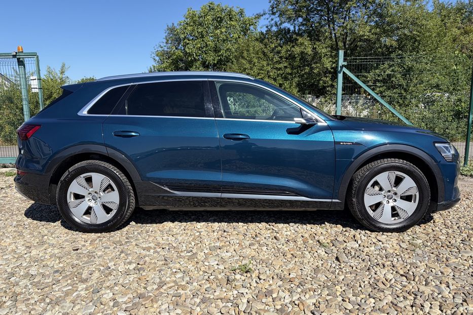 Продам Audi E-Tron 55 Full LED КАМЕРИ 360 ДОТЯЖКИ 2021 года в Львове